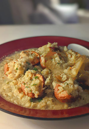 Biscuits and Gravy with Cauliflower Rice